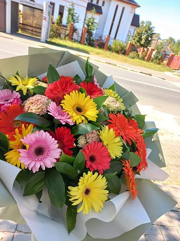 Букет цветов из: Герберы в Малоярославце
